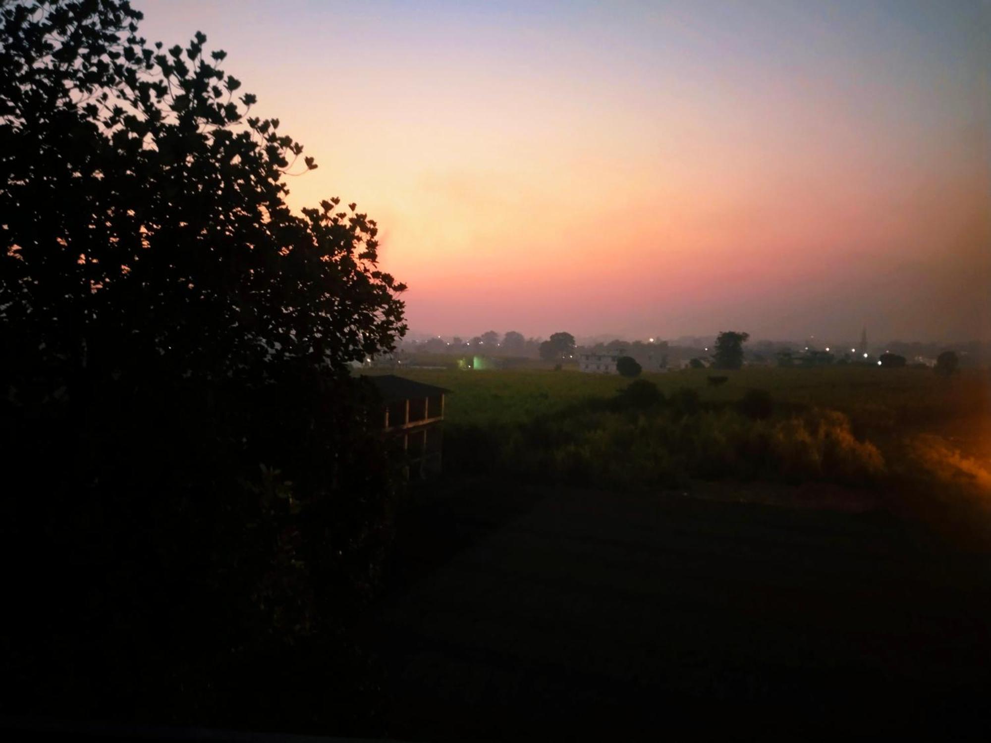 Airport Luxury Nature Homestay- Near Jolly Grant Airport Dehradun Doiwala ภายนอก รูปภาพ