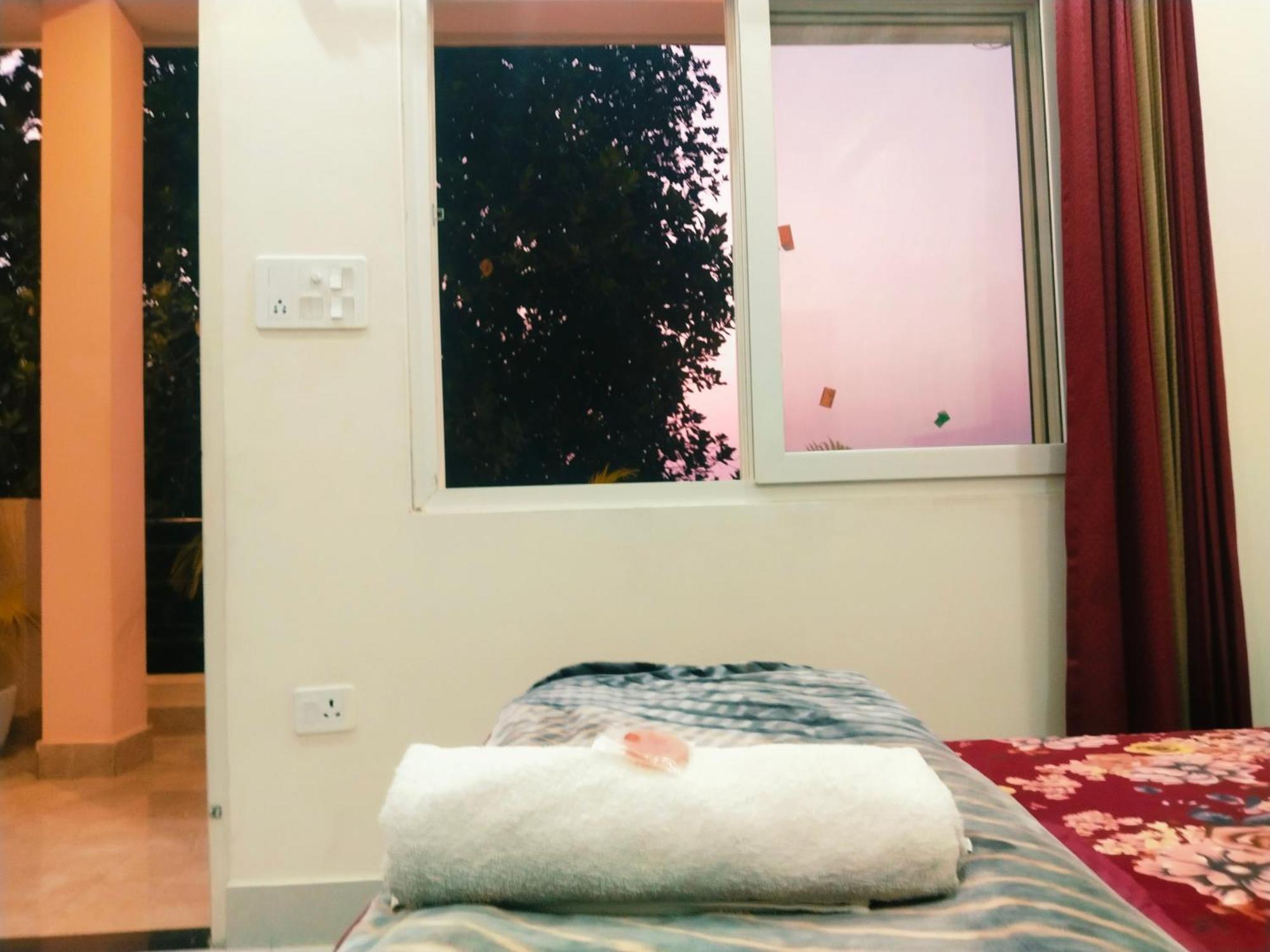 Airport Luxury Nature Homestay- Near Jolly Grant Airport Dehradun Doiwala ภายนอก รูปภาพ